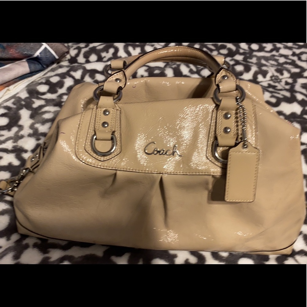 Coach like new, soft shines leather dufflehandbag.
